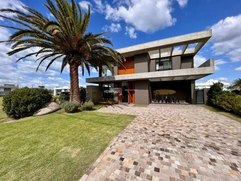 LINDÍSSIMO SOBRADO LUXUOSO COM 4 SUÍTES: 64ª foto da galeria de imagens do imóvel