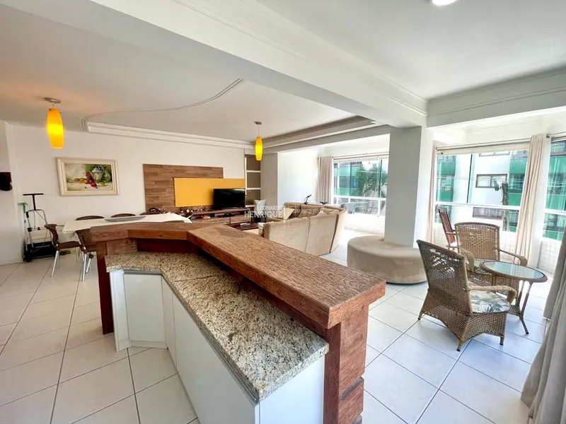 AMPLO APARTAMENTO COM 4 DORMITÓRIOS: 3ª foto da galeria de imagens do imóvel