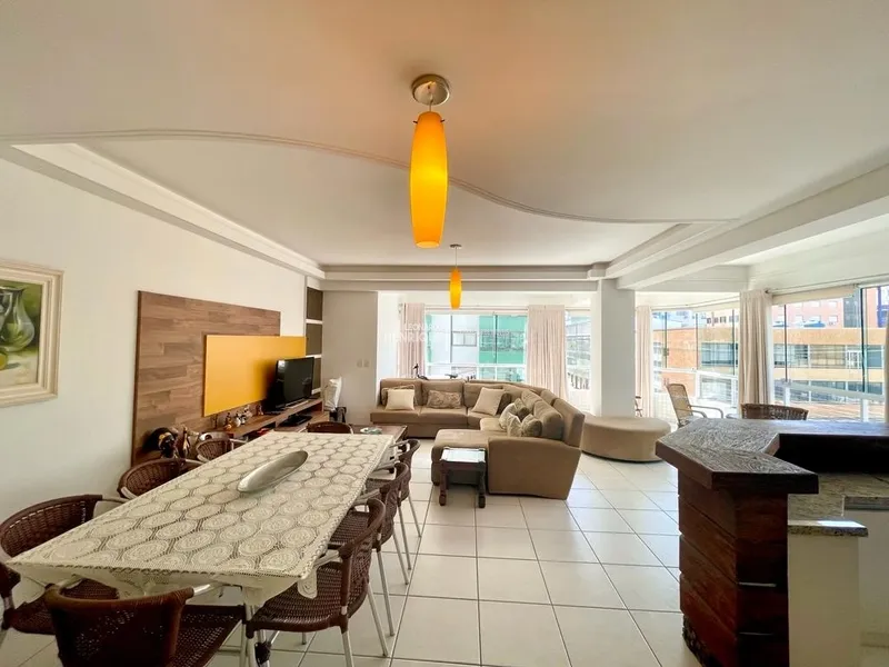 AMPLO APARTAMENTO COM 4 DORMITÓRIOS: 4ª foto da galeria de imagens do imóvel