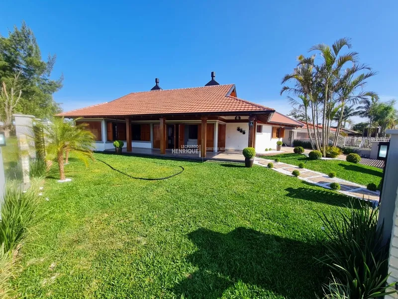 belissima casa a venda na praia: 23ª foto da galeria de imagens do imóvel