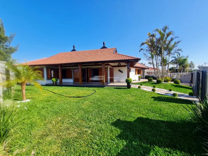 belissima casa a venda na praia: 26ª foto da galeria de imagens do imóvel