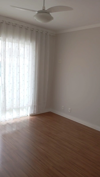 Sobrado para venda no centro de Camboriú: 7ª foto da galeria de imagens do imóvel