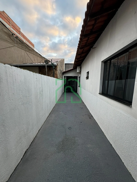 Casa para locação anual no bairro Santa Regina: 12ª foto da galeria de imagens do imóvel