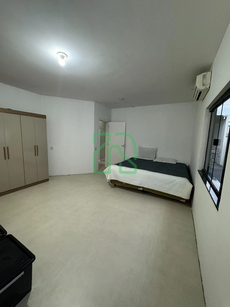 Casa para locação anual no bairro Santa Regina: 3ª foto da galeria de imagens do imóvel