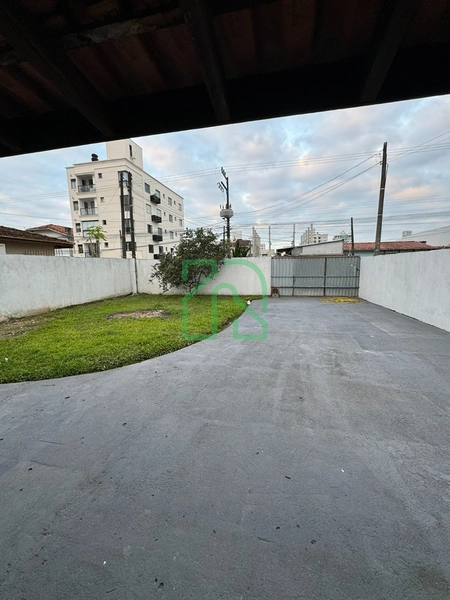 Casa para locação anual no bairro Santa Regina: 19ª foto da galeria de imagens do imóvel