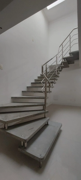 CASA GERMINADA PRAIA DOS AMORES: 5ª foto da galeria de imagens do imóvel