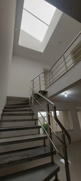 CASA GERMINADA PRAIA DOS AMORES: 6ª foto da galeria de imagens do imóvel