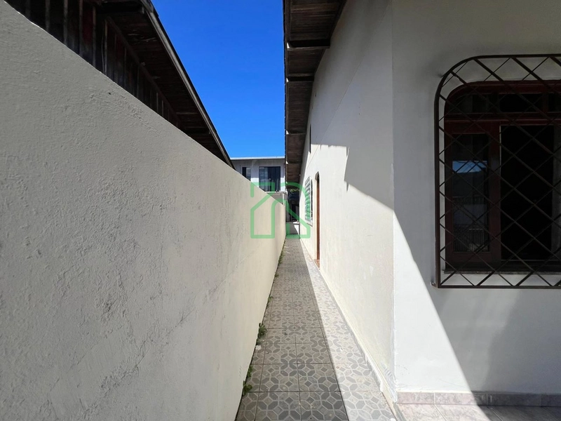 Casa à venda na Barra – Balneário Camboriú: 3ª foto da galeria de imagens do imóvel