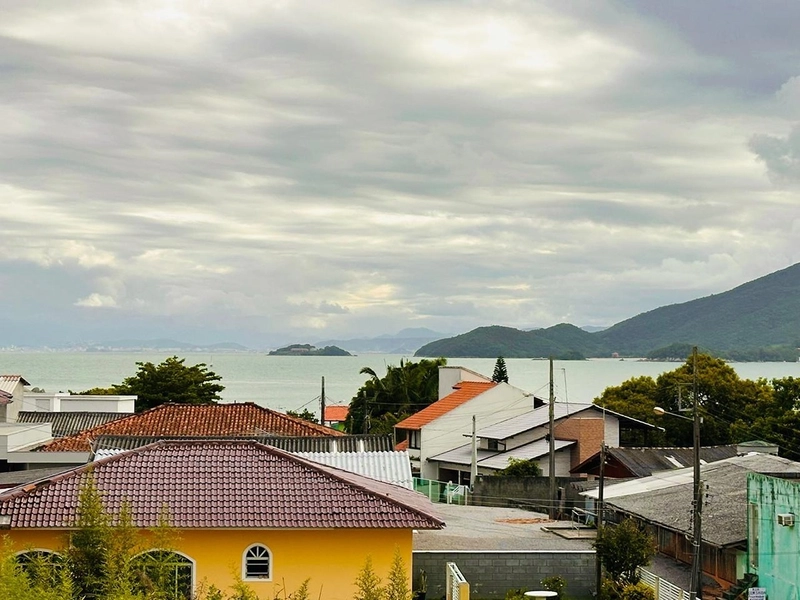 🌿 Viva o privilégio de morar em meio à natureza, sem abrir mão do conforto: 27ª foto da galeria de imagens do imóvel