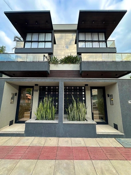 🌿 Viva o privilégio de morar em meio à natureza, sem abrir mão do conforto: 2ª foto da galeria de imagens do imóvel