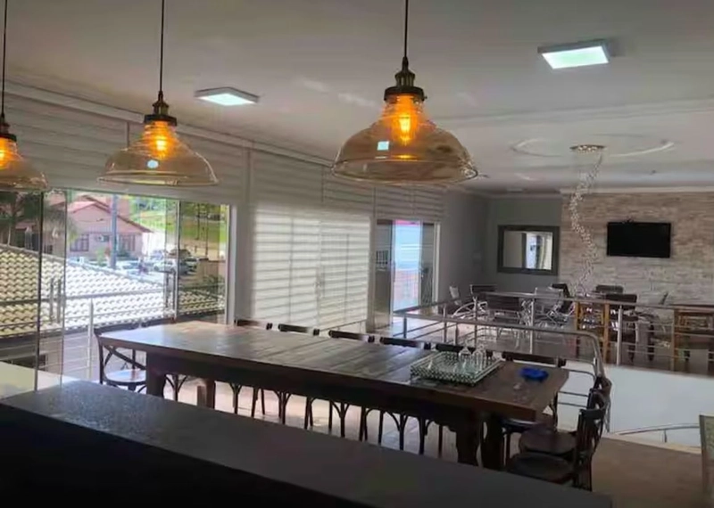 Linda casa com piscina Canelinha: 11ª foto da galeria de imagens do imóvel