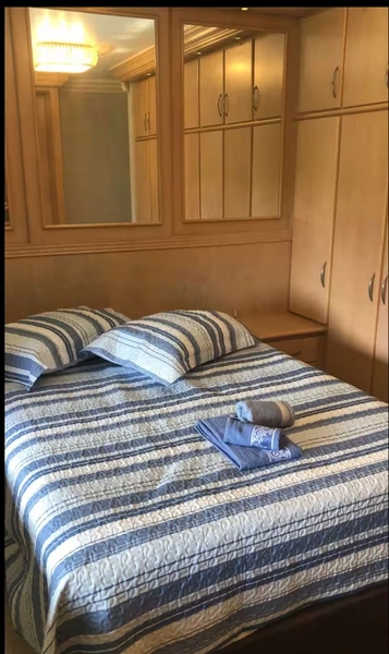 Linda casa com piscina Canelinha: 8ª foto da galeria de imagens do imóvel