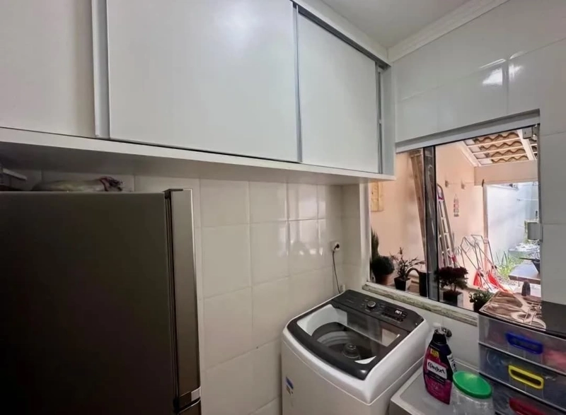 Sobrado Amplo e Elegante Próximo ao Centro de Camboriú: 12ª foto da galeria de imagens do imóvel