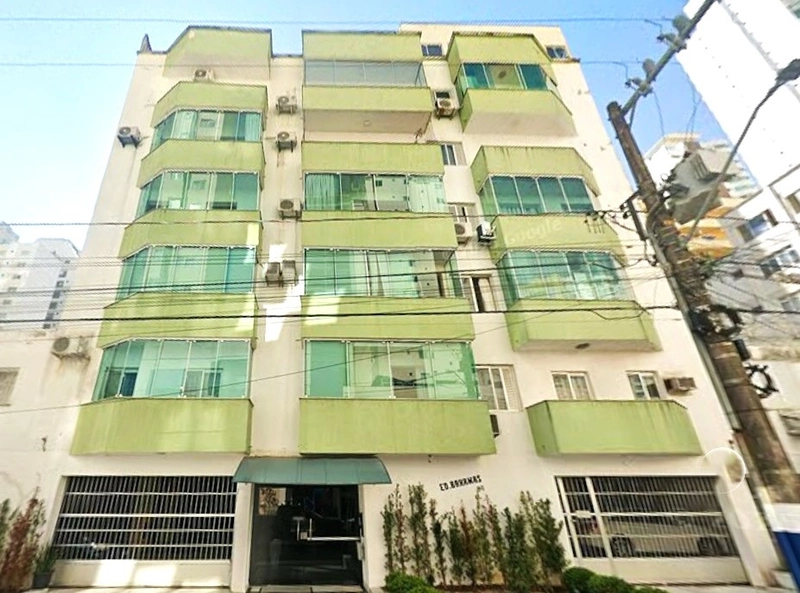 PARTAMENTO PARA ESTUDANTE – BAIRRO PIONEIROS | BALNEÁRIO CAMBORIÚ: 1ª foto da galeria de imagens do imóvel
