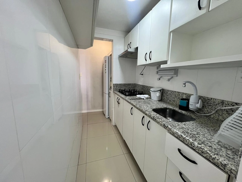 PARTAMENTO PARA ESTUDANTE – BAIRRO PIONEIROS | BALNEÁRIO CAMBORIÚ: 6ª foto da galeria de imagens do imóvel