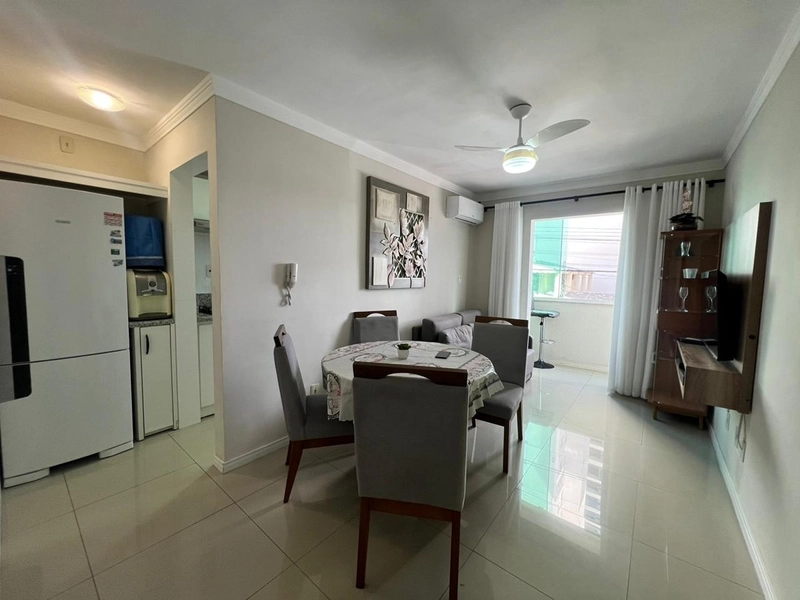 PARTAMENTO PARA ESTUDANTE – BAIRRO PIONEIROS | BALNEÁRIO CAMBORIÚ: 2ª foto da galeria de imagens do imóvel