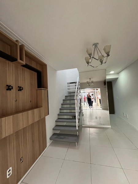 Sobrado para locação anual em Camboriú: 22ª foto da galeria de imagens do imóvel