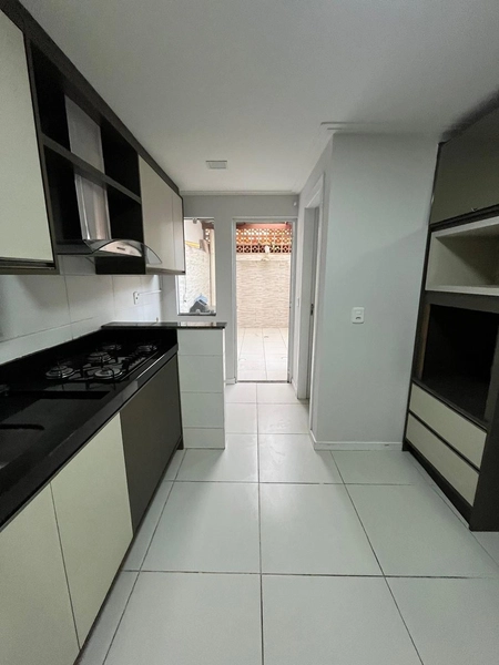 Sobrado para locação anual em Camboriú: 17ª foto da galeria de imagens do imóvel