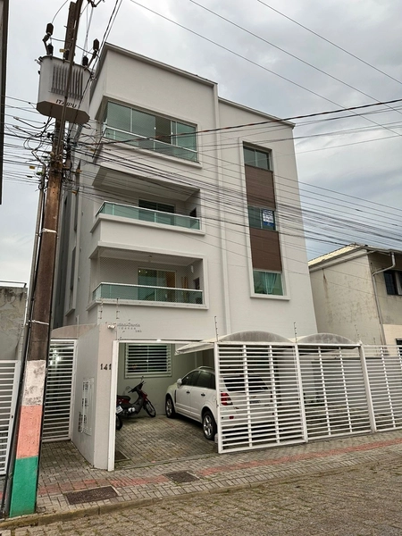 Apto no coração de Camboriú bem próximo ao Centro: 1ª foto da galeria de imagens do imóvel