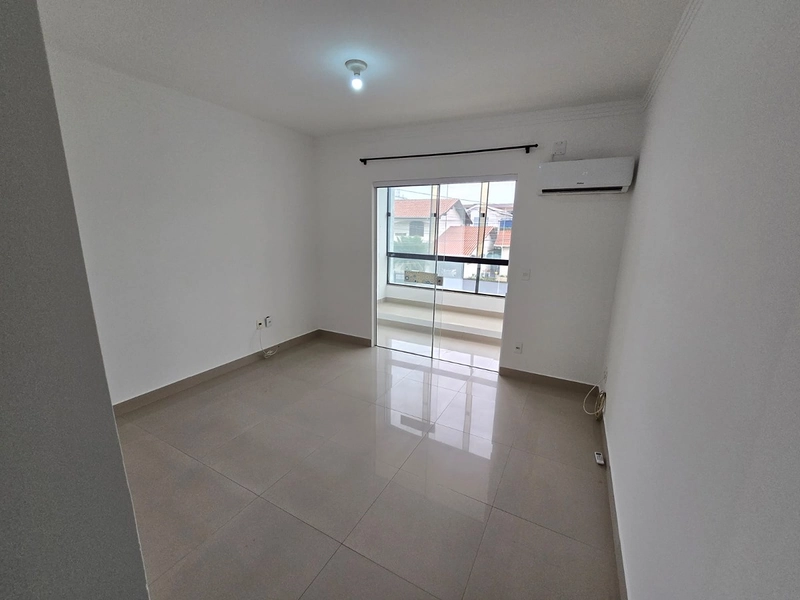 Sobrado a venda centro de Camboriú: 30ª foto da galeria de imagens do imóvel