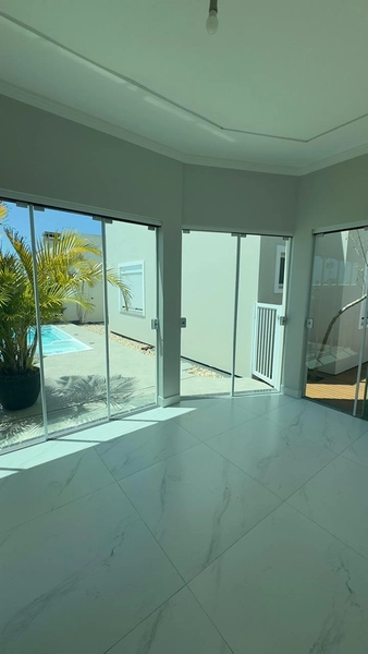 Linda Casa Mobiliada : 15ª foto da galeria de imagens do imóvel