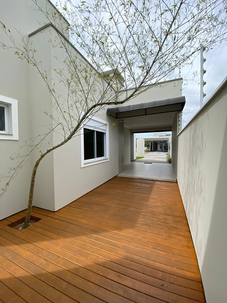 Linda Casa Mobiliada : 4ª foto da galeria de imagens do imóvel