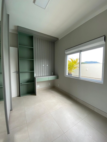 Linda Casa Mobiliada : 11ª foto da galeria de imagens do imóvel