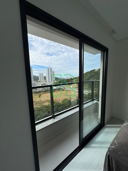 Apartamento mobiliado para locação anual na praia brava : 14ª foto da galeria de imagens do imóvel