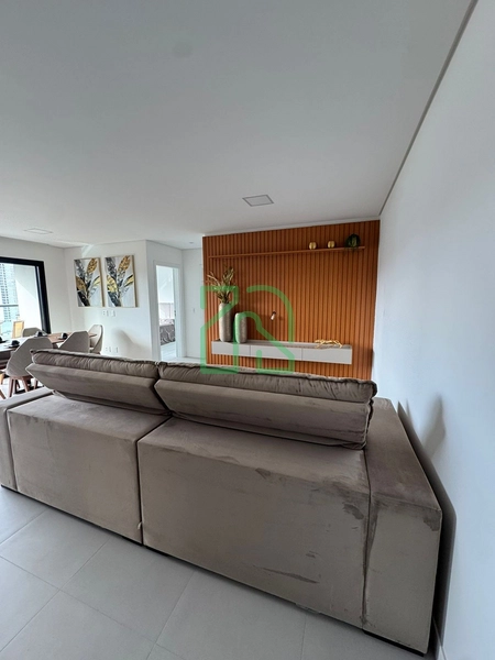 Apartamento mobiliado para locação anual na praia brava : 4ª foto da galeria de imagens do imóvel