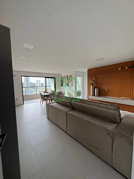 Apartamento mobiliado para locação anual na praia brava : 1ª foto da galeria de imagens do imóvel