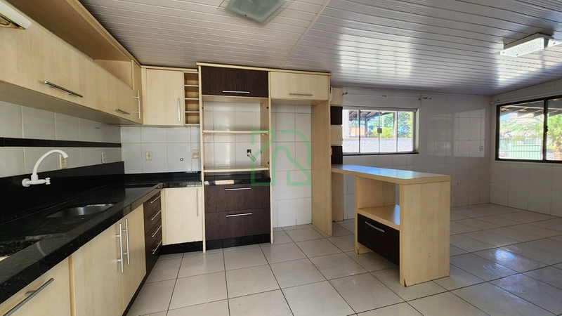 Casa para locação + Kitnet nos fundos para locação: 5ª foto da galeria de imagens do imóvel