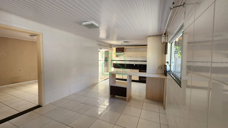 Casa para locação + Kitnet nos fundos para locação: 4ª foto da galeria de imagens do imóvel