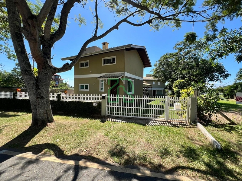 Apartamento mobiliado com 1 dormitório e vista mar na Praia de Taquaras: 1ª foto da galeria de imagens do imóvel