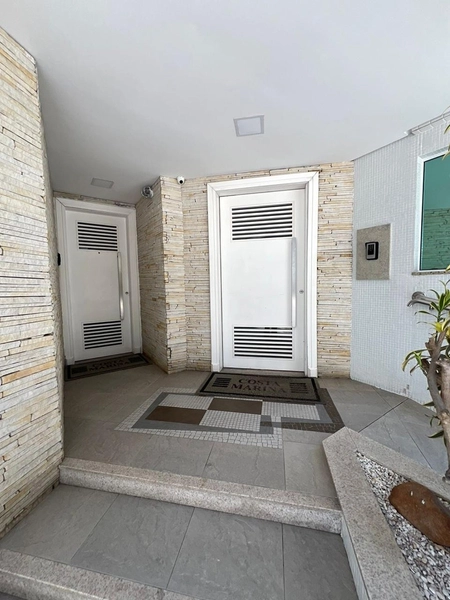 Apartamento 2 dormitórios e 2 vagas de garagem na barra Norte em BC: 3ª foto da galeria de imagens do imóvel