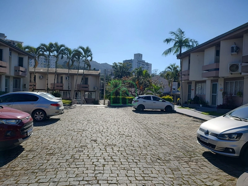  SOBRADO EM CONDOMÍNIO FECHADO À VENDA – RUA ROUXINO | PIONEIROS: 3ª foto da galeria de imagens do imóvel