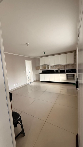 Apartamento semi mobiliado para locação anual no bairro Santa Regina: 12ª foto da galeria de imagens do imóvel