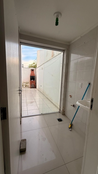 Apartamento semi mobiliado para locação anual no bairro Santa Regina: 9ª foto da galeria de imagens do imóvel