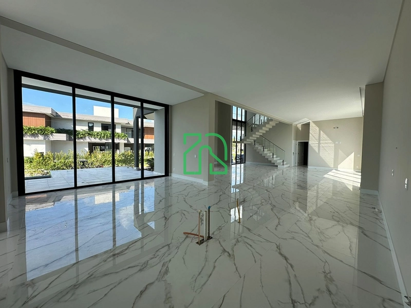 CASA COM 5 SUÍTES NO CONDOMINIO CALEDONIA : 17ª foto da galeria de imagens do imóvel