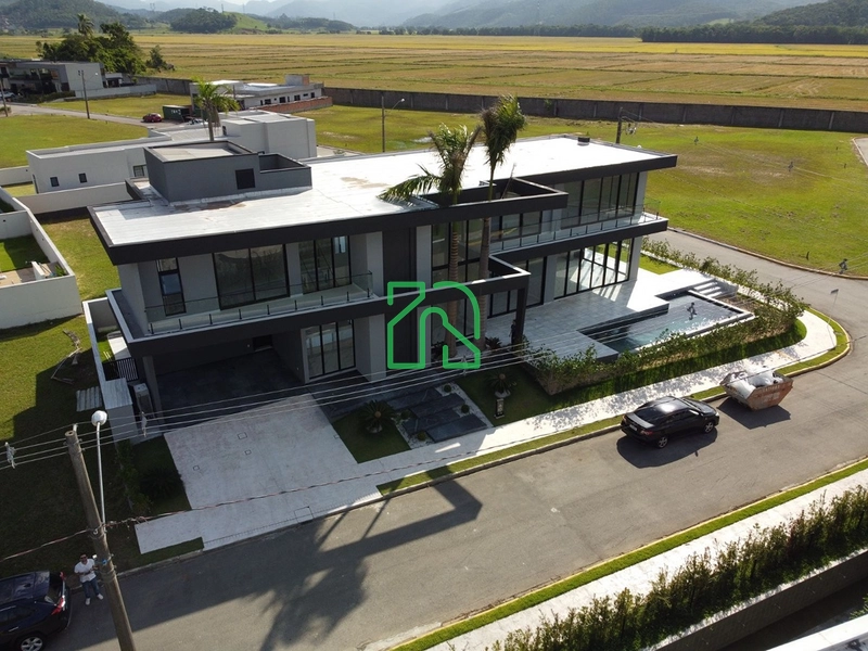 CASA COM 5 SUÍTES NO CONDOMINIO CALEDONIA : 6ª foto da galeria de imagens do imóvel