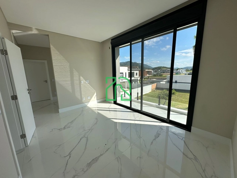 CASA COM 5 SUÍTES NO CONDOMINIO CALEDONIA : 16ª foto da galeria de imagens do imóvel