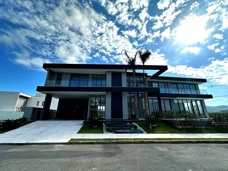 CASA COM 5 SUÍTES NO CONDOMINIO CALEDONIA : 5ª foto da galeria de imagens do imóvel