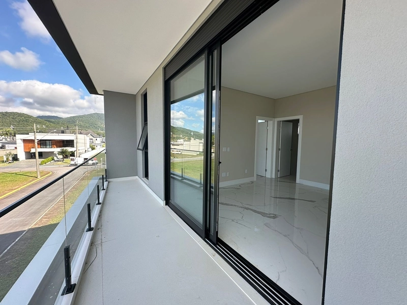 CASA COM 5 SUÍTES NO CONDOMINIO CALEDONIA : 29ª foto da galeria de imagens do imóvel