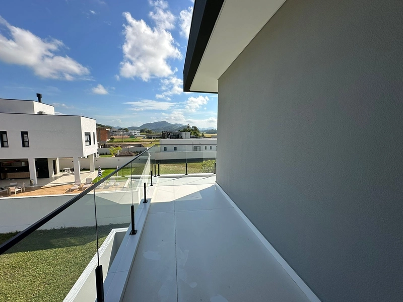 CASA COM 5 SUÍTES NO CONDOMINIO CALEDONIA : 21ª foto da galeria de imagens do imóvel