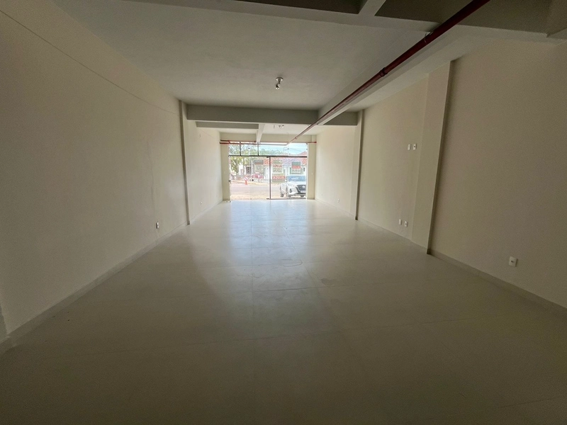 sala comercial de locação de tijucas: 11ª foto da galeria de imagens do imóvel