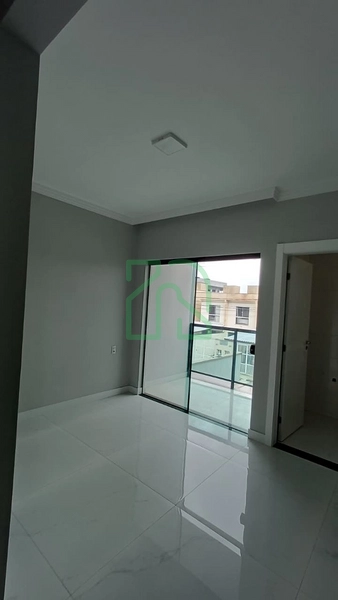 Sobrado com 3 suítes a venda no bairro Rio Pequeno em Camboriú: 12ª foto da galeria de imagens do imóvel