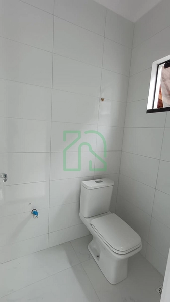 Sobrado com 3 suítes a venda no bairro Rio Pequeno em Camboriú: 7ª foto da galeria de imagens do imóvel