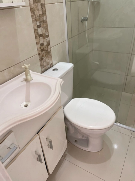 Sobrada para locação anual no bairro rio pequeno em Camboriú: 3ª foto da galeria de imagens do imóvel