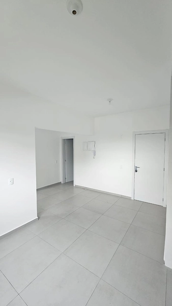 🌊 Apartamento com Vista Mar a 150m da Praia – Residencial Realeza | Tijucas: 1ª foto da galeria de imagens do imóvel