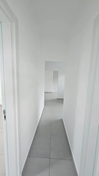 🌊 Apartamento com Vista Mar a 150m da Praia – Residencial Realeza | Tijucas: 6ª foto da galeria de imagens do imóvel