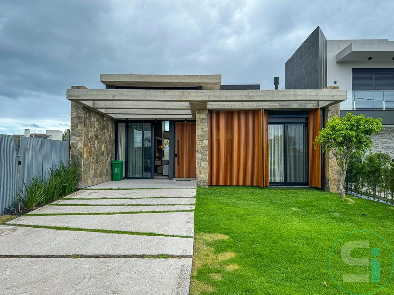 Casa de Alto Padrão com piscina no Condomínio Sunset: 56ª foto da galeria de imagens do imóvel